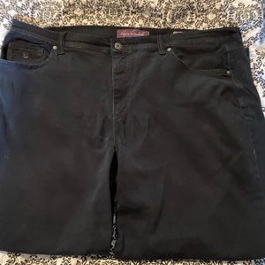 Gloria Vanderbilt Black jeans Size 20
